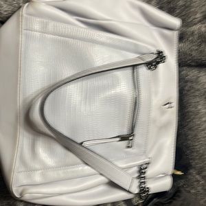 Vera Wang large purse with lots of pockets and chrome black chains